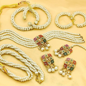 Fancy Beautiful Navratan Choker Set With Pearls Mala Set